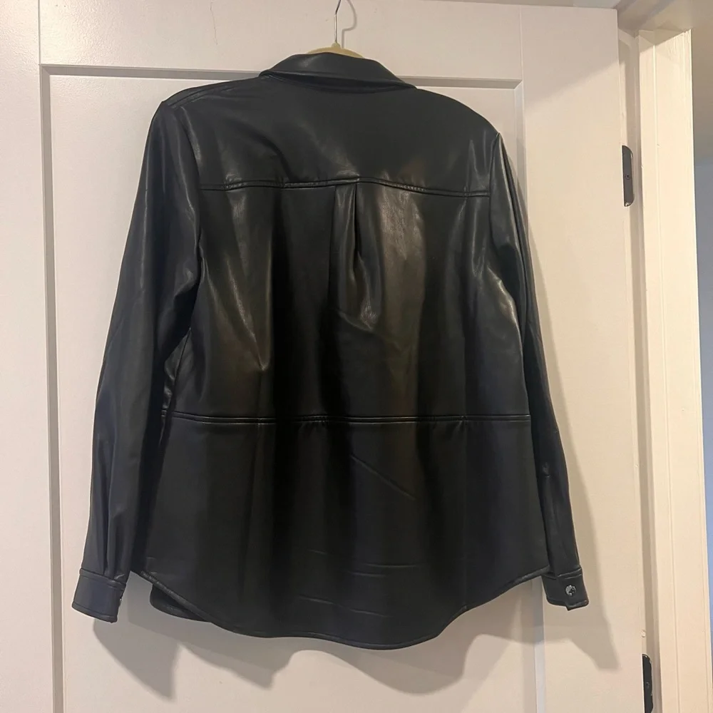 Vegan Leather Snap-Front Utility Shirt Jomes New York - Picture 5 of 5